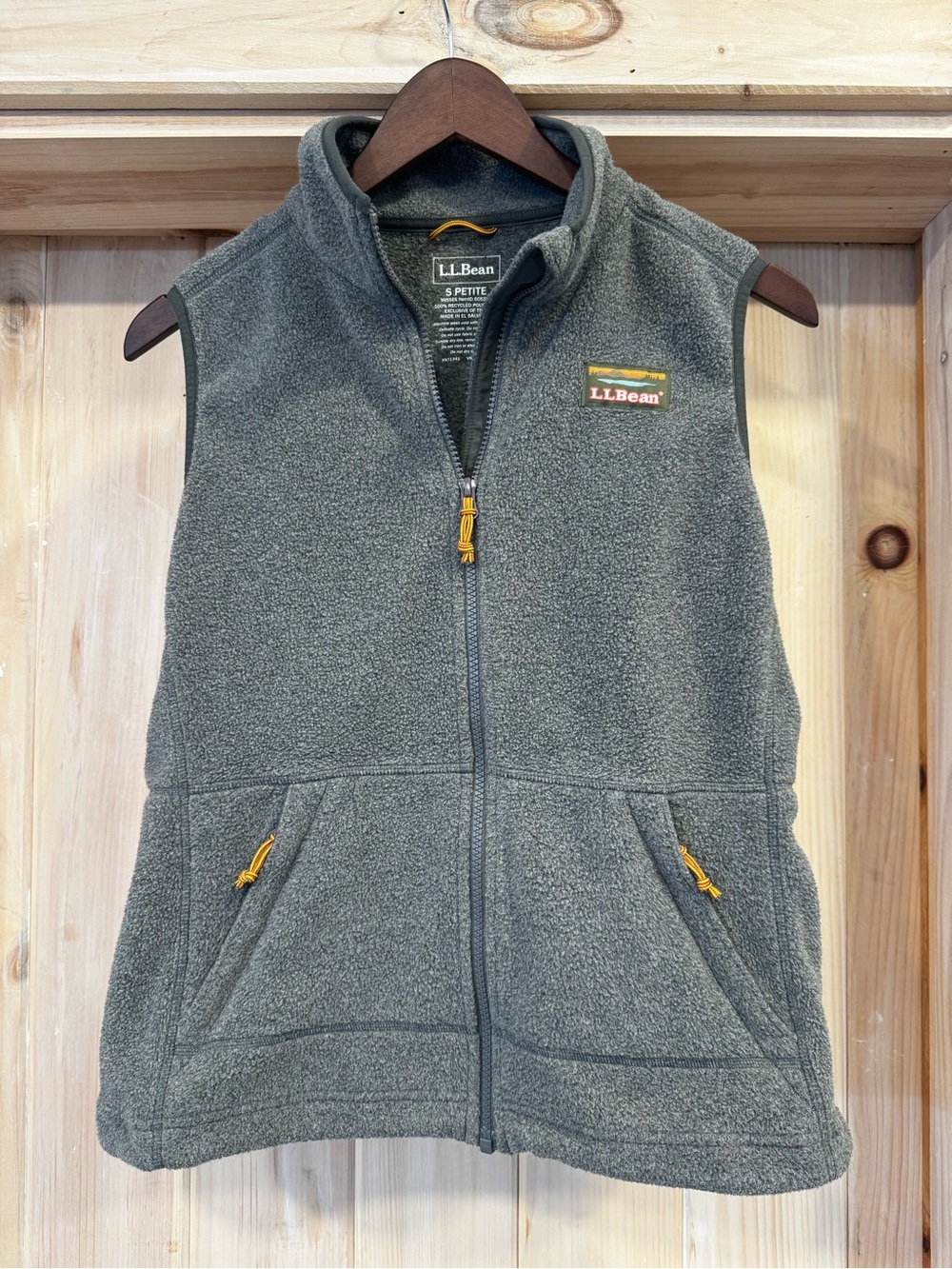 L.L. Bean Women Gray Fleece Vest - Cozy Layering - SP
